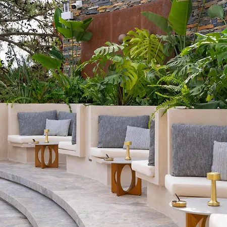 Otel Akra 5*