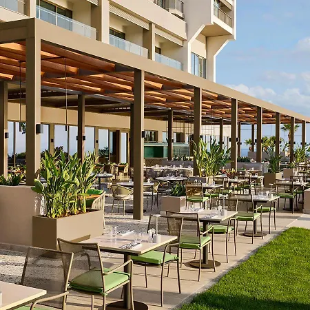 Akra Hotel 5*